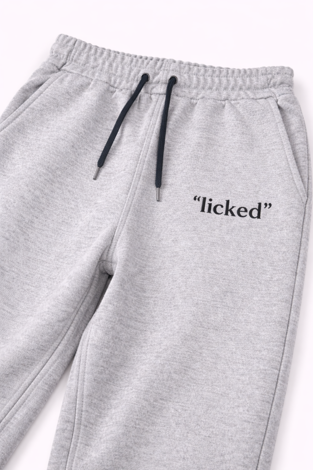 "licked" Jogger Grau - licked